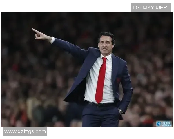 赵姓足球明星的辉煌历程与成就揭秘